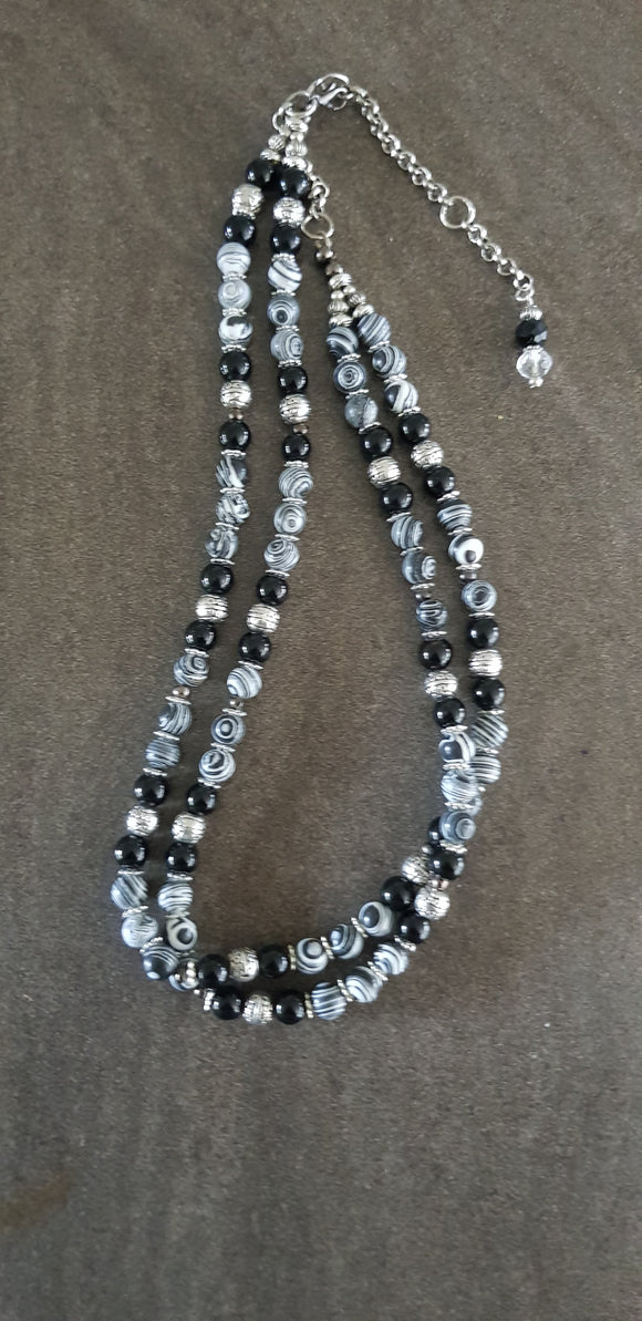 Double String Black & White Lace Malachite Necklace